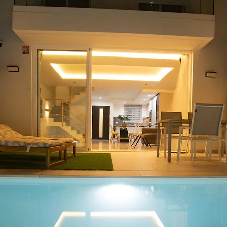 Gozamena 168 Private Heated Pool And Jacuzzy فيلة