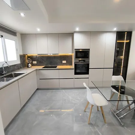 Gozamena 168 Private Heated Pool And Jacuzzy 别墅